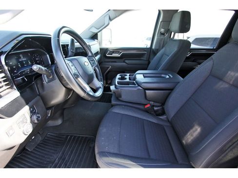 Used 2024 Chevrolet Silverado 2500 LT image 6