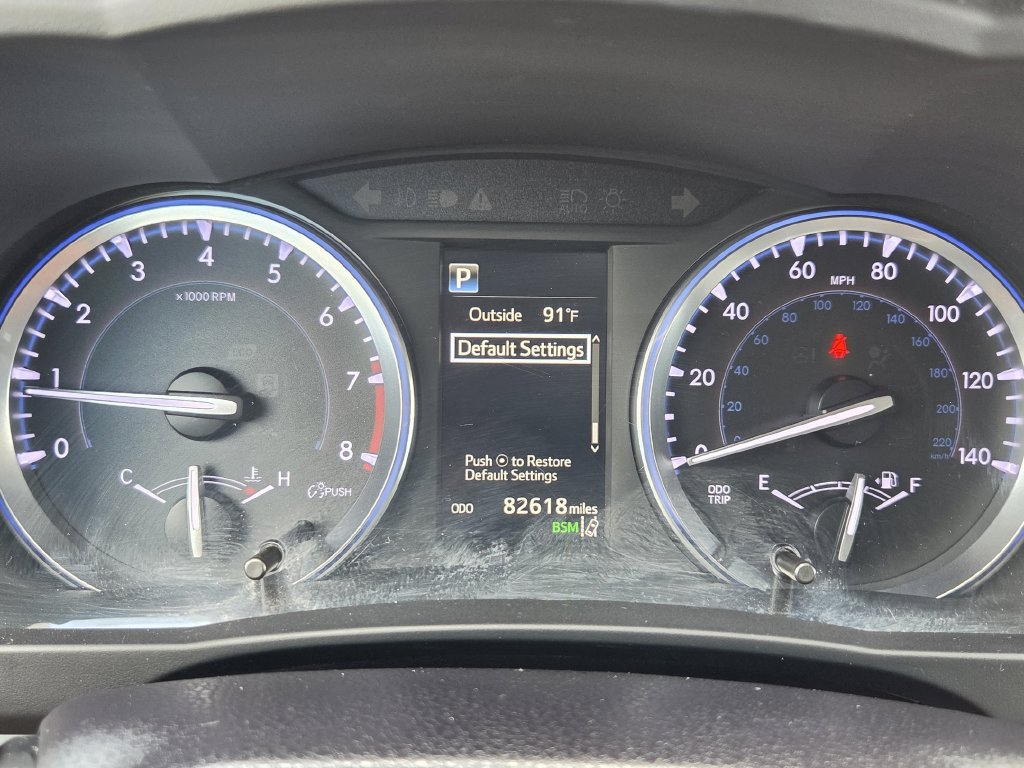 Used 2018 Toyota Highlander XLE FWD image 16