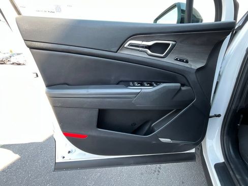 Used 2023 Kia Sportage X-Pro Prestige AWD/4WD image 5