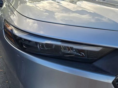 Used 2024 Honda Accord EX image 10