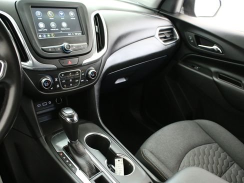Used 2019 Chevrolet Equinox LT FWD image 21