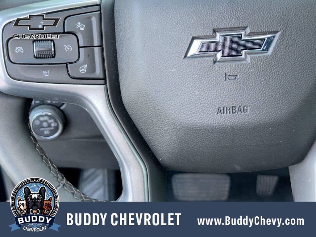 Used 2026 Chevrolet Silverado 1500 RST w/ RST All Star Premium Package AWD/4WD image 17