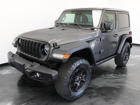 Used 2024 Jeep Wrangler Sport AWD/4WD image 19