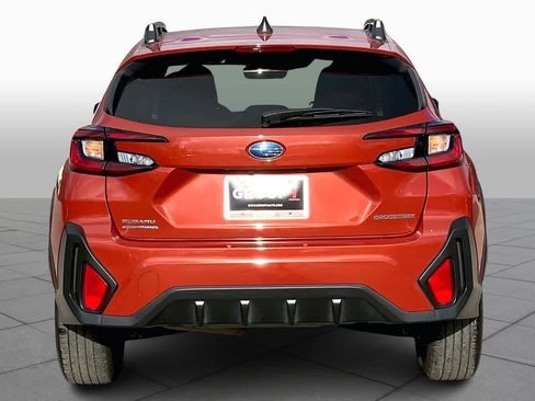 Used 2024 Subaru Crosstrek 2.0i Premium image 5