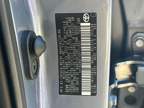 Used 2024 Toyota Corolla LE image 28