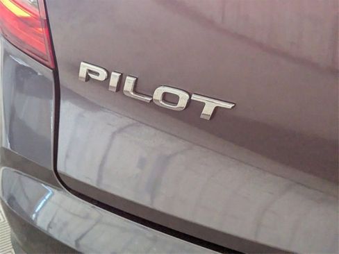 Used 2020 Honda Pilot EX-L image 11