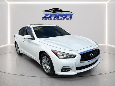 Used 2015 INFINITI Q50 AWD w/ Moonroof Package image 9