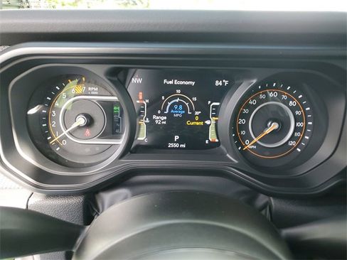 Used 2025 Jeep Wrangler Unlimited Rubicon 392 image 22