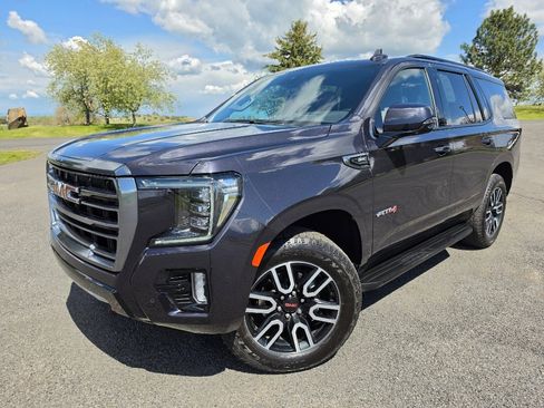 Used 2023 GMC Yukon AT4 w/ Technology Package AWD/4WD image 1