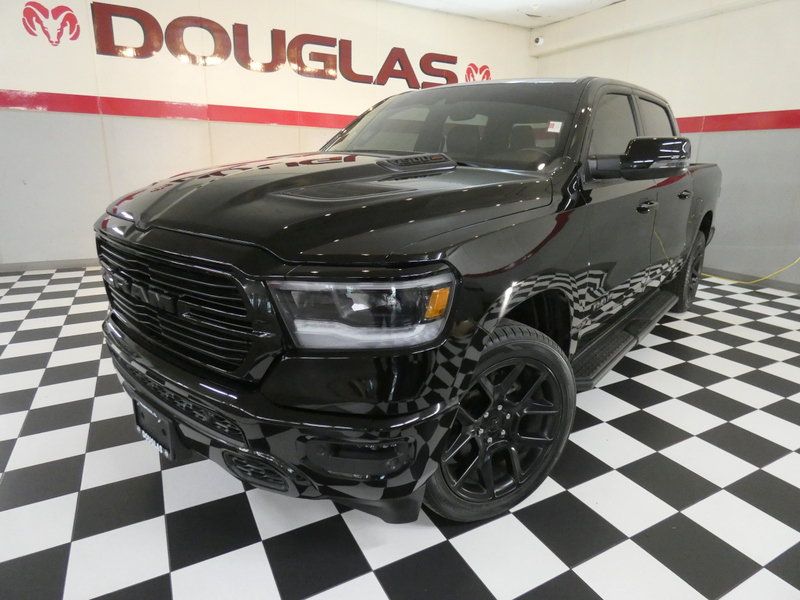Used 2023 RAM 1500 Laramie AWD/4WD image 1