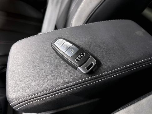 Used 2023 Audi Q4 e-tron Premium Plus w/ Premium Plus RWD image 12