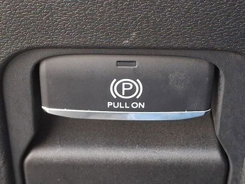 Used 2024 Jeep Wagoneer Launch Edition image 24