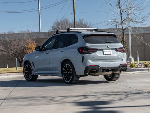 Used 2022 BMW X3 M40i image 3