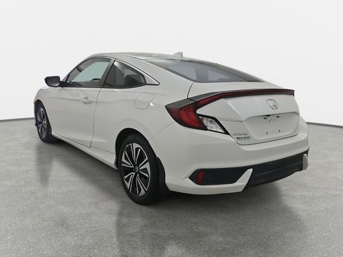 Used 2017 Honda Civic EX-T image 7