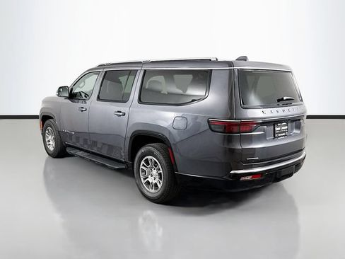 Used 2023 Jeep Wagoneer L 4WD image 5