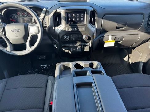 New 2026 Chevrolet Silverado 1500 Custom Trail Boss w/ Dark Appearance Package AWD/4WD image 9