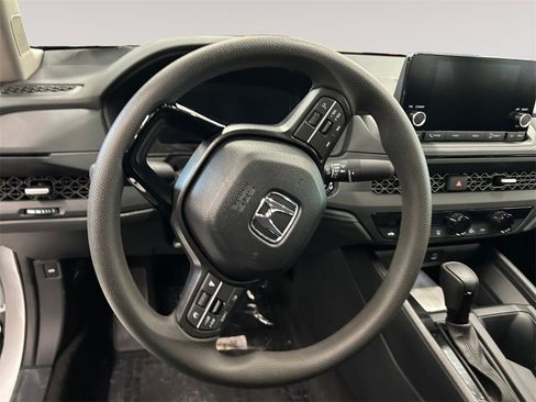 New 2025 Honda Accord SE image 12