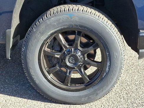 Used 2019 Chevrolet Silverado 1500 LT Trail Boss image 8