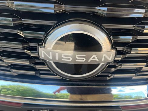 Certified 2023 Nissan Rogue SV w/ SV Premium Package AWD/4WD image 31