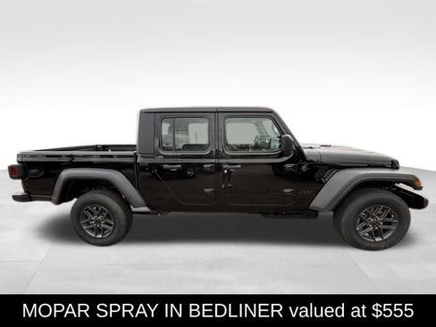 New 2026 Jeep Gladiator Sport AWD/4WD image 7