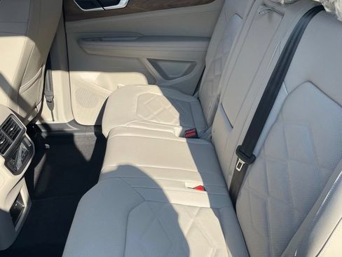 New 2026 Volkswagen Atlas SE AWD/4WD image 14