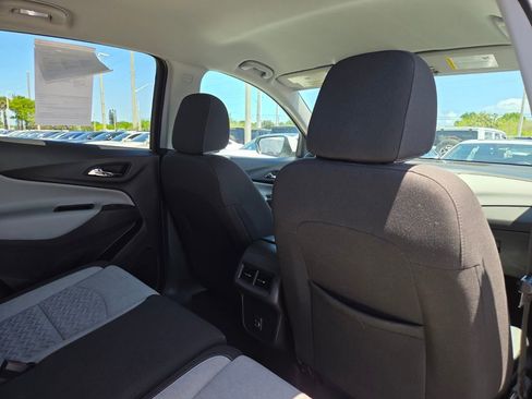Used 2024 Chevrolet Equinox LT image 12
