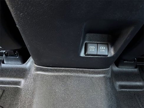 Used 2022 Toyota 4Runner Limited image 31