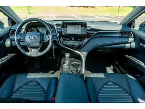 Used 2024 Toyota Camry SE w/ Cold Weather Package AWD/4WD image 20