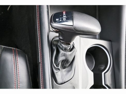 Used 2024 Dodge Durango GT image 28