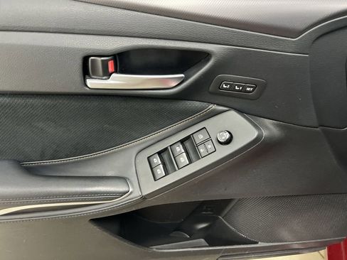 Used 2019 Toyota Avalon Touring w/ Advanced Safety Package FWD image 21