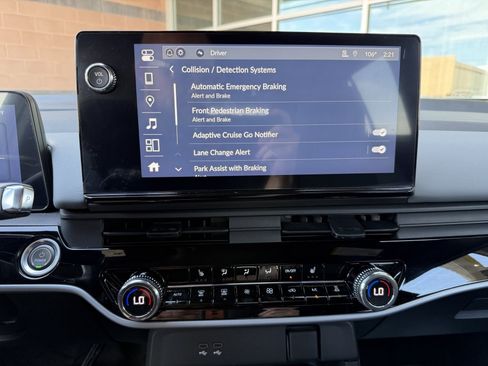 Used 2024 Honda Prologue Touring image 24