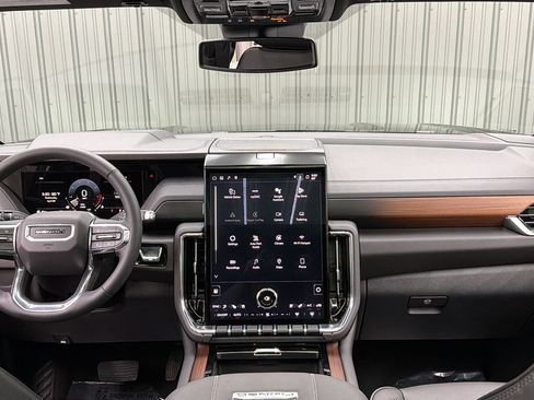 Used 2026 GMC Yukon Denali w/ Sun & Power Step Package AWD/4WD image 34