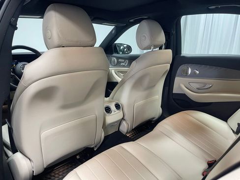 Used 2023 Mercedes-Benz E 350 4MATIC Sedan image 26