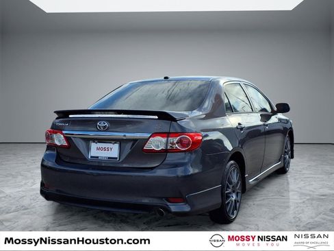 Used 2013 Toyota Corolla S w/ Premium Pkg image 7