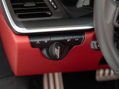 Certified 2025 Porsche 911 Turbo S image 29