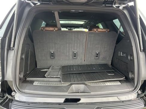 Certified 2025 Chevrolet Tahoe High Country image 35