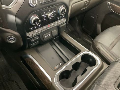 Used 2021 GMC Sierra 2500 Denali w/ Denali Ultimate Package image 15