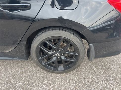 Used 2023 Honda Civic Sport image 5