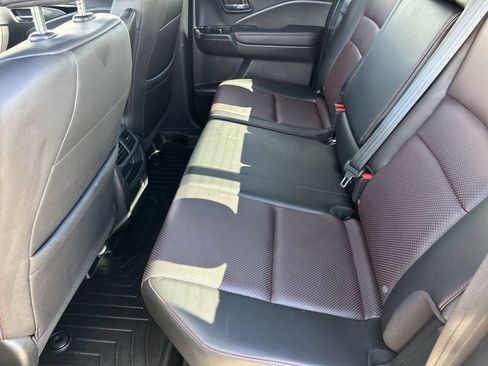 Used 2022 Honda Ridgeline Black Edition image 14