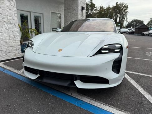 Used 2020 Porsche Taycan AWD/4WD image 11