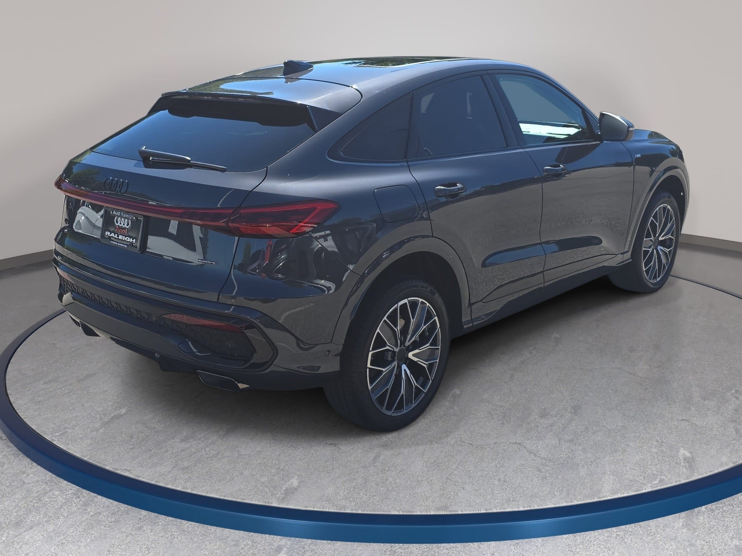 New 2026 Audi Q5 Premium Plus AWD/4WD image 5