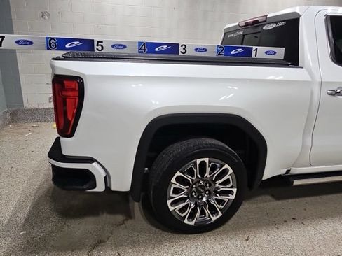 Used 2023 GMC Sierra 1500 Denali Ultimate AWD/4WD image 26