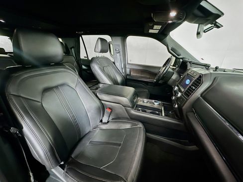 Used 2021 Ford Expedition Max Limited image 33