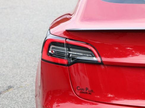 Used 2018 Tesla Model 3 Performance AWD/4WD image 5