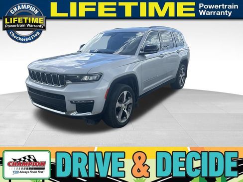 Used 2023 Jeep Grand Cherokee L Limited AWD/4WD image 1