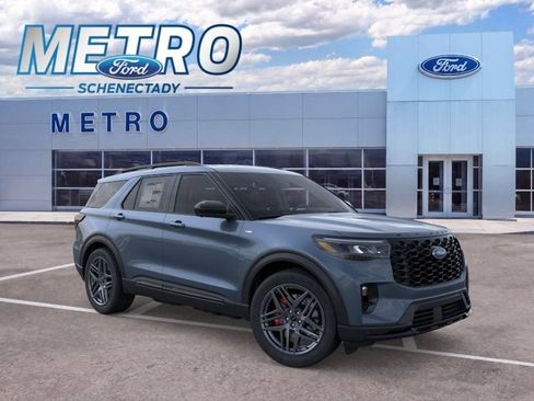 New 2026 Ford Explorer ST-Line w/ ST-Line Street Pack AWD/4WD image 1