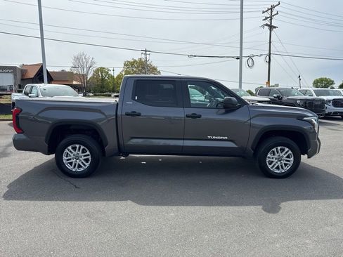 Used 2025 Toyota Tundra SR5 AWD/4WD image 6