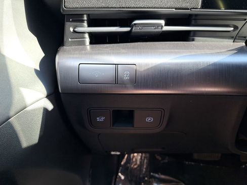 New 2025 Hyundai Kona Limited image 33