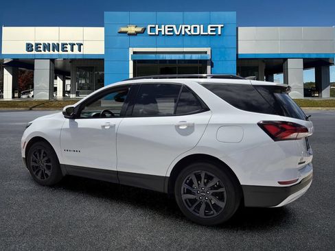 Used 2024 Chevrolet Equinox RS FWD image 4
