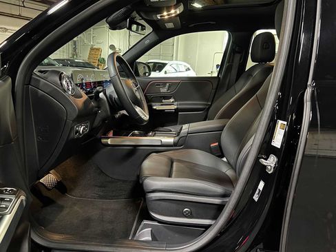 Certified 2026 Mercedes-Benz GLB 250 4MATIC image 24